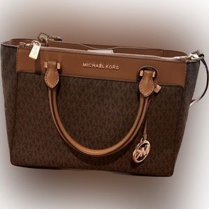 🛑SOLD🛑 Michael Kors Purse / Handbag